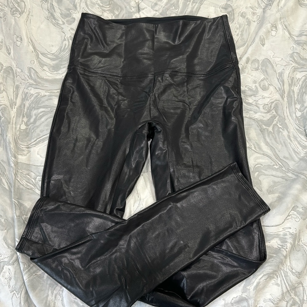 Faux leather leggings